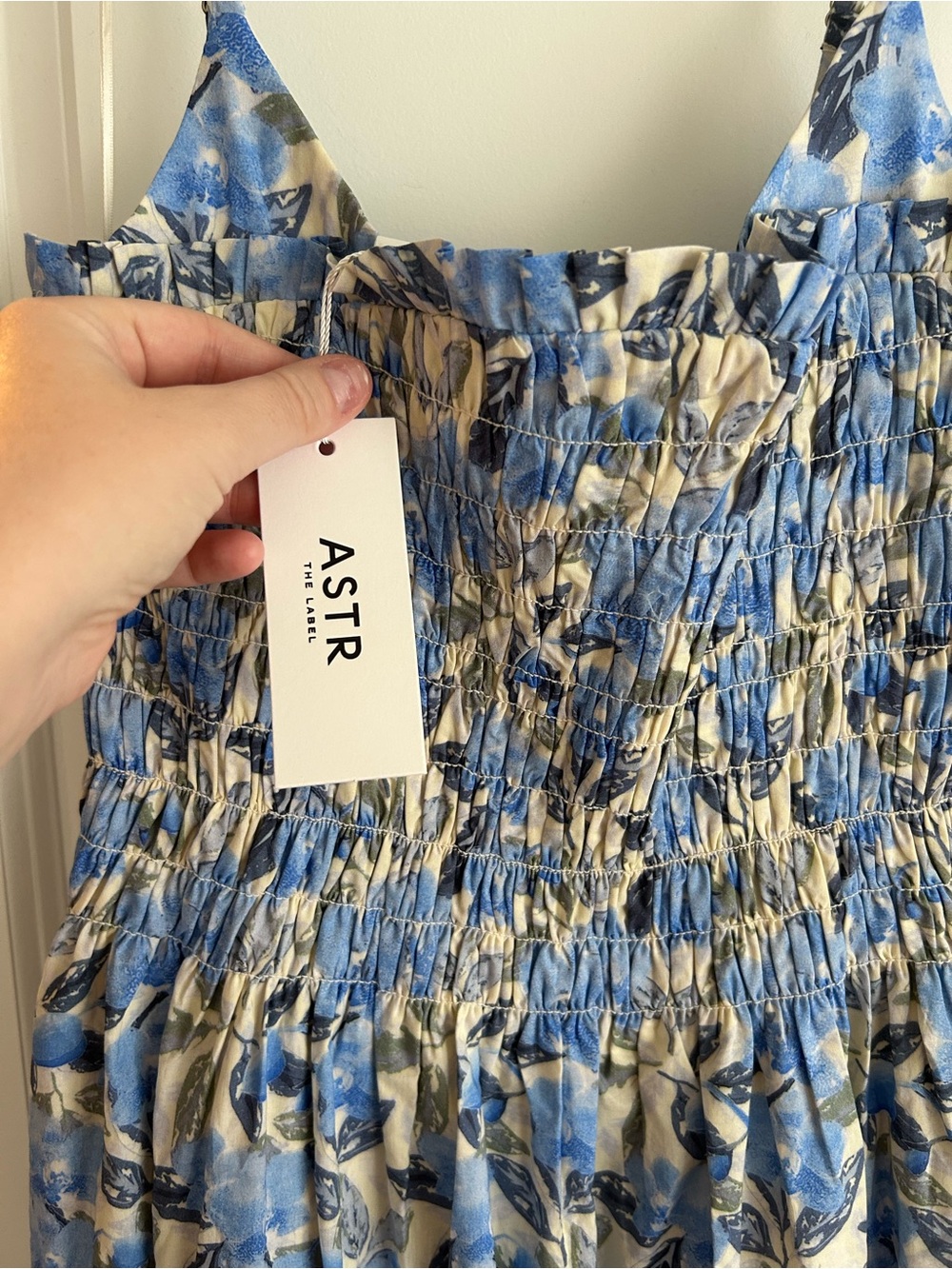 Astr blue cream floral smocked bust dress - Picture 9 of 9